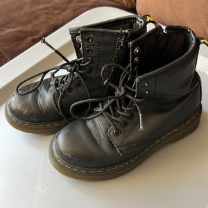 Dr.Martens